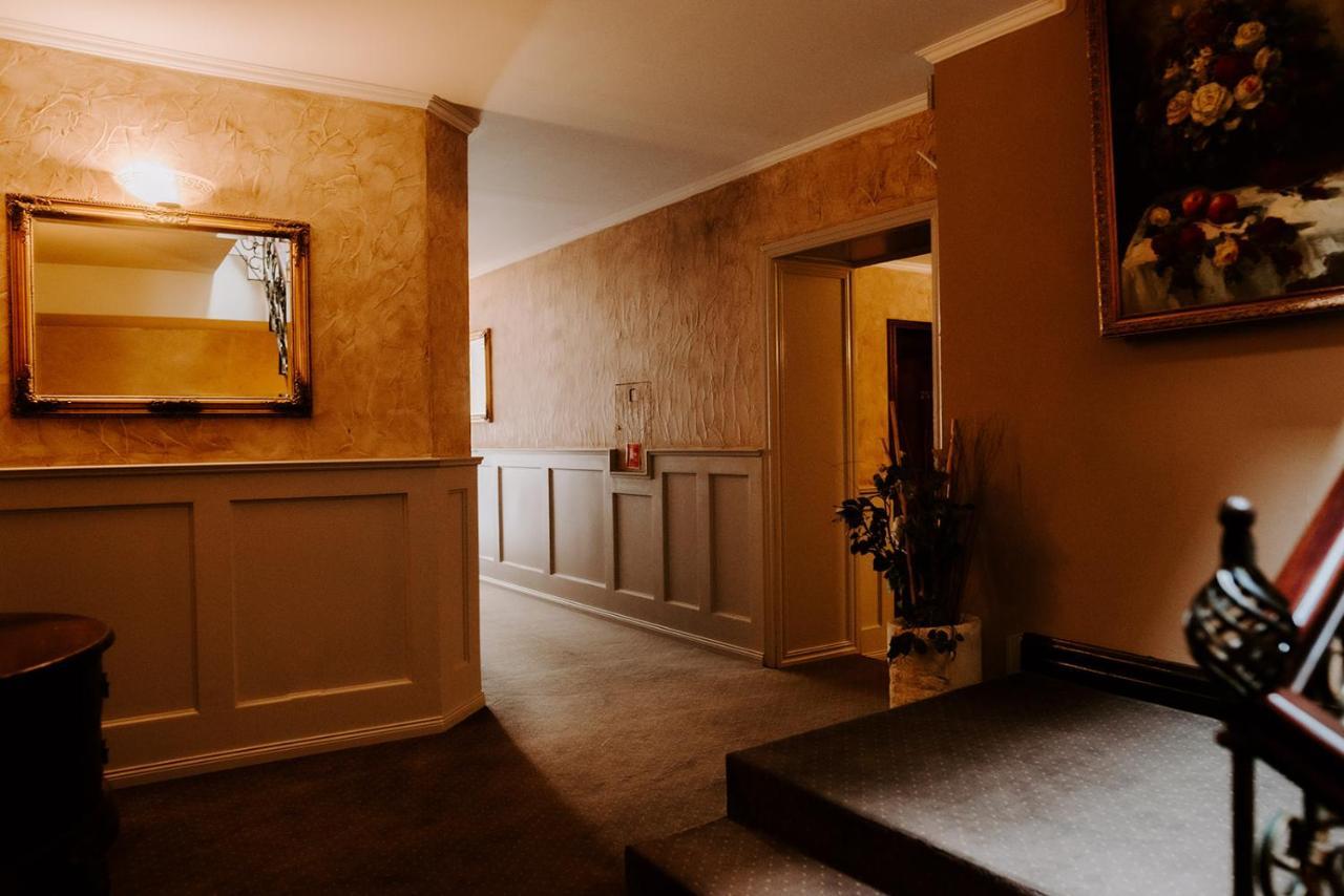 Hotel Senator Zamość エクステリア 写真